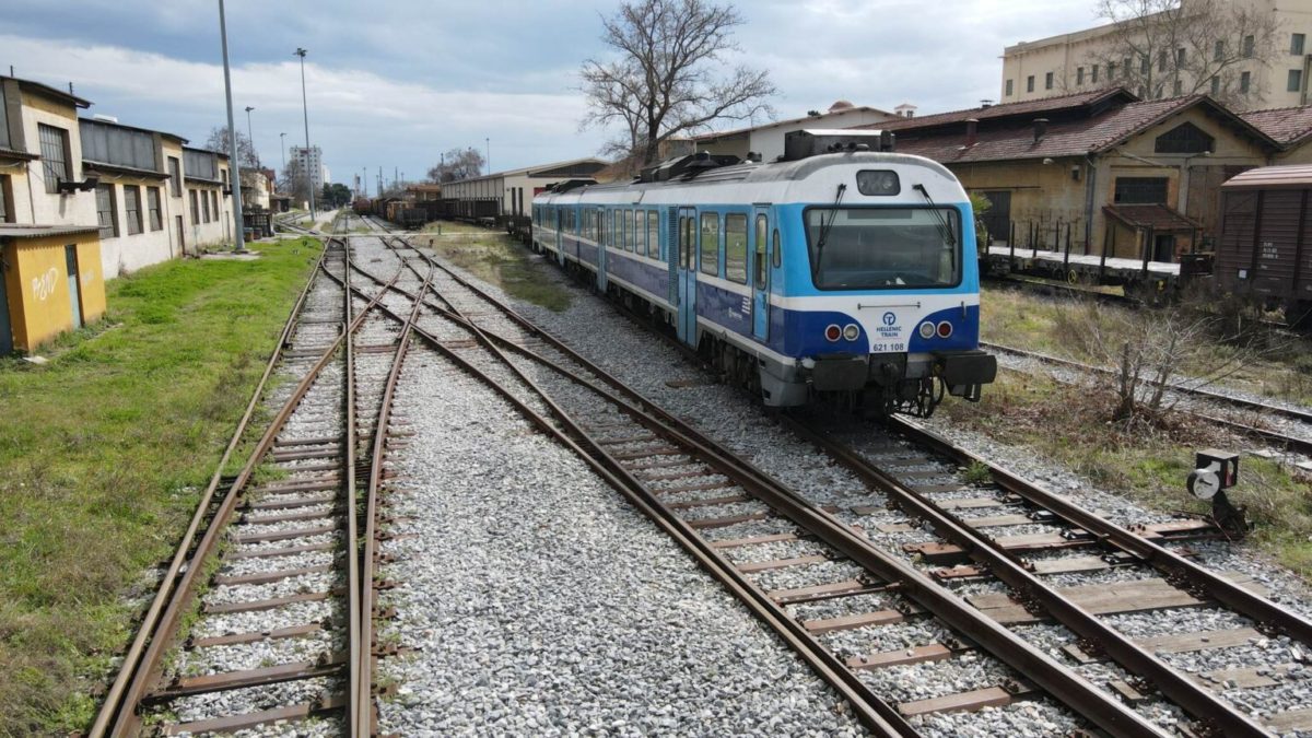 Προκαταβολή 21,1 εκ. ευρώ στην Άκτωρ ΑΤΕ για τη γραμμή Λάρισας - Βόλου